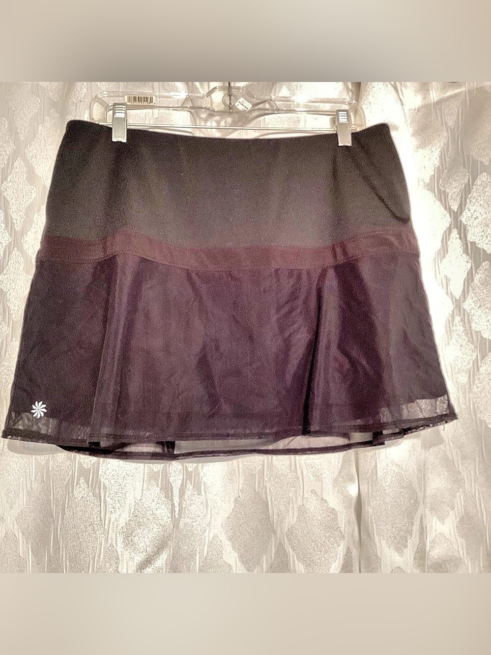 Athleta Black Mini Skirt Size Large Like New